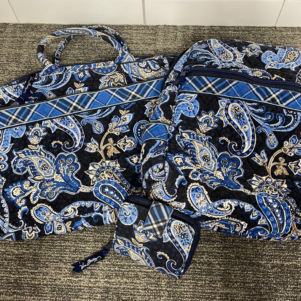 Vera Bradley Windsor Navy